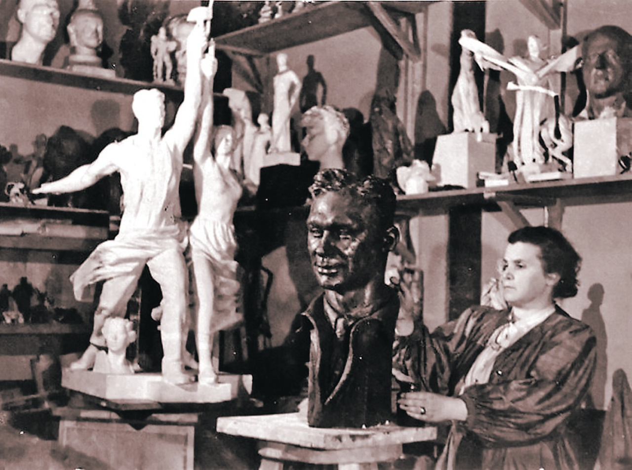 Вера Игнатьевна Мухина скульптуры 1920